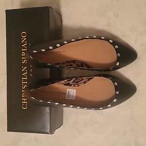 Ladies size 11W shoes